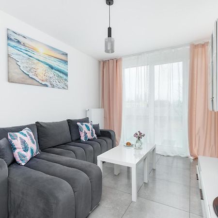 Apartamenty Perlowa Przystan By Noclegi Renters Kolobrzeg Exterior photo